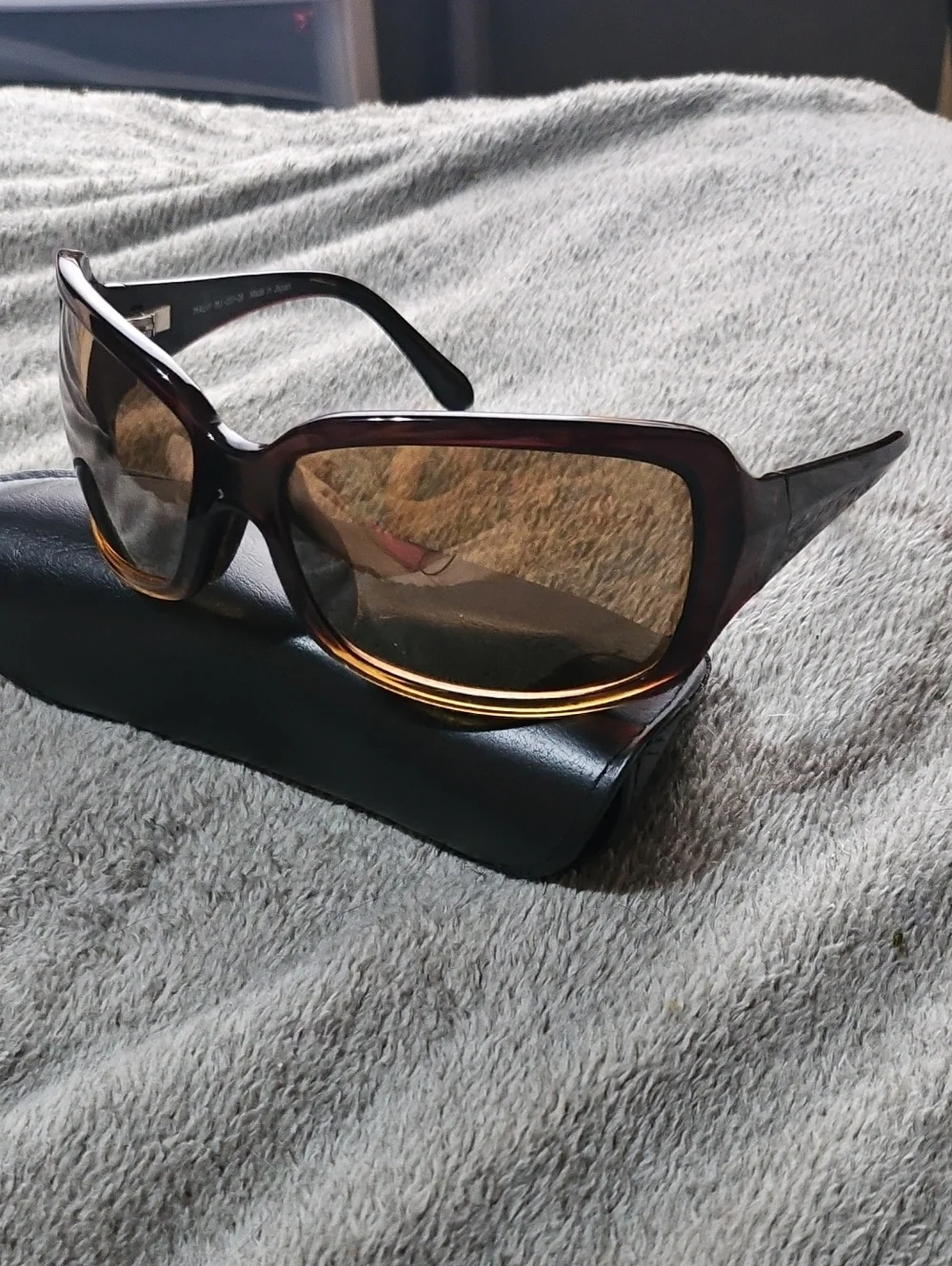 authentic Maui Jim 